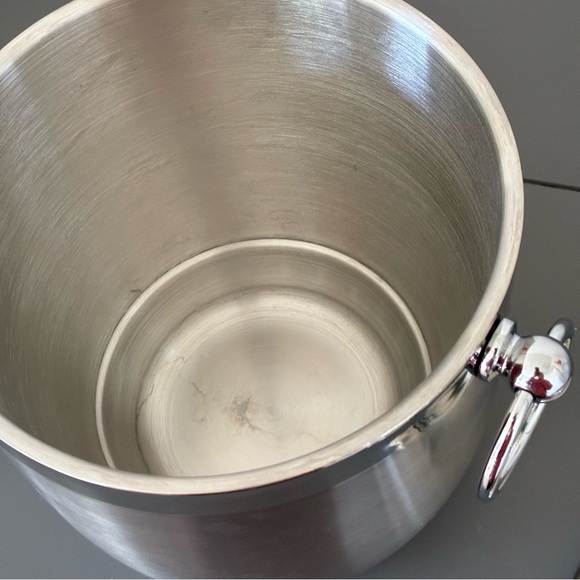 Stainless Steel Ice Bucket with Tongs - Picture 4 of 6